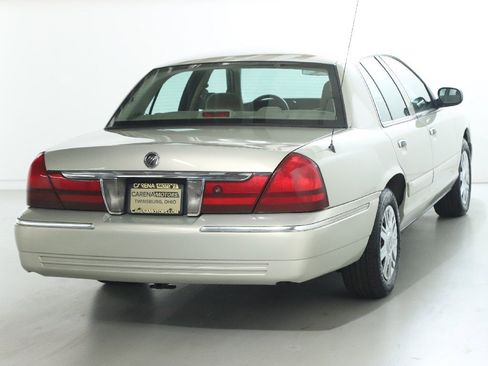 Used 2005 Mercury Grand Marquis GS image 11