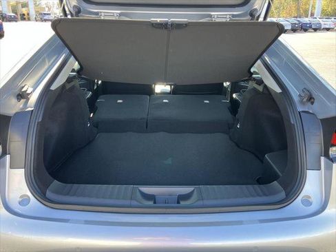 Certified 2025 Toyota Prius LE image 25