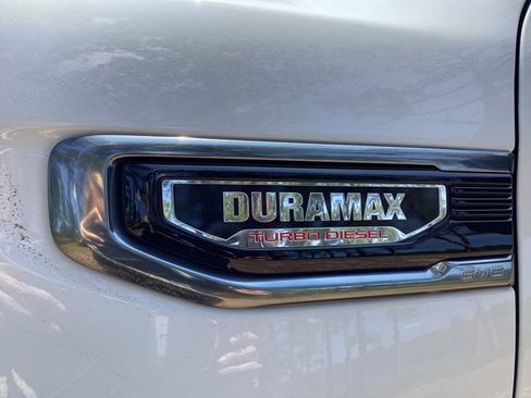 New 2026 GMC Sierra 1500 AT4 w/ Technology Package image 9