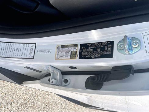 Used 2025 Kia Soul S FWD image 19