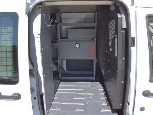 Used 2013 Ford Transit Connect XLT FWD image 23