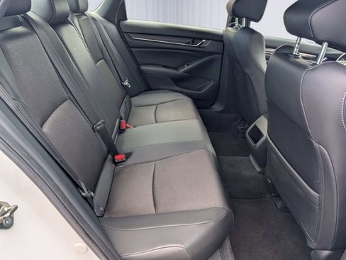 Certified 2020 Honda Accord Sport image 10