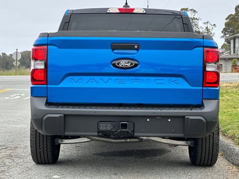 New 2025 Ford Maverick XLT w/ XLT Luxury Package AWD/4WD image 4