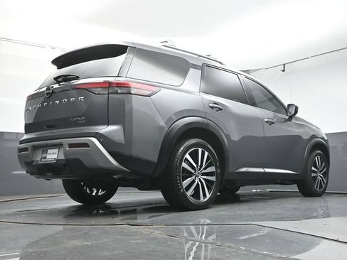 Used 2023 Nissan Pathfinder Platinum AWD/4WD image 44