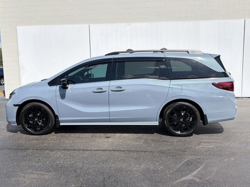 Used 2026 Honda Odyssey Sport-L image 2