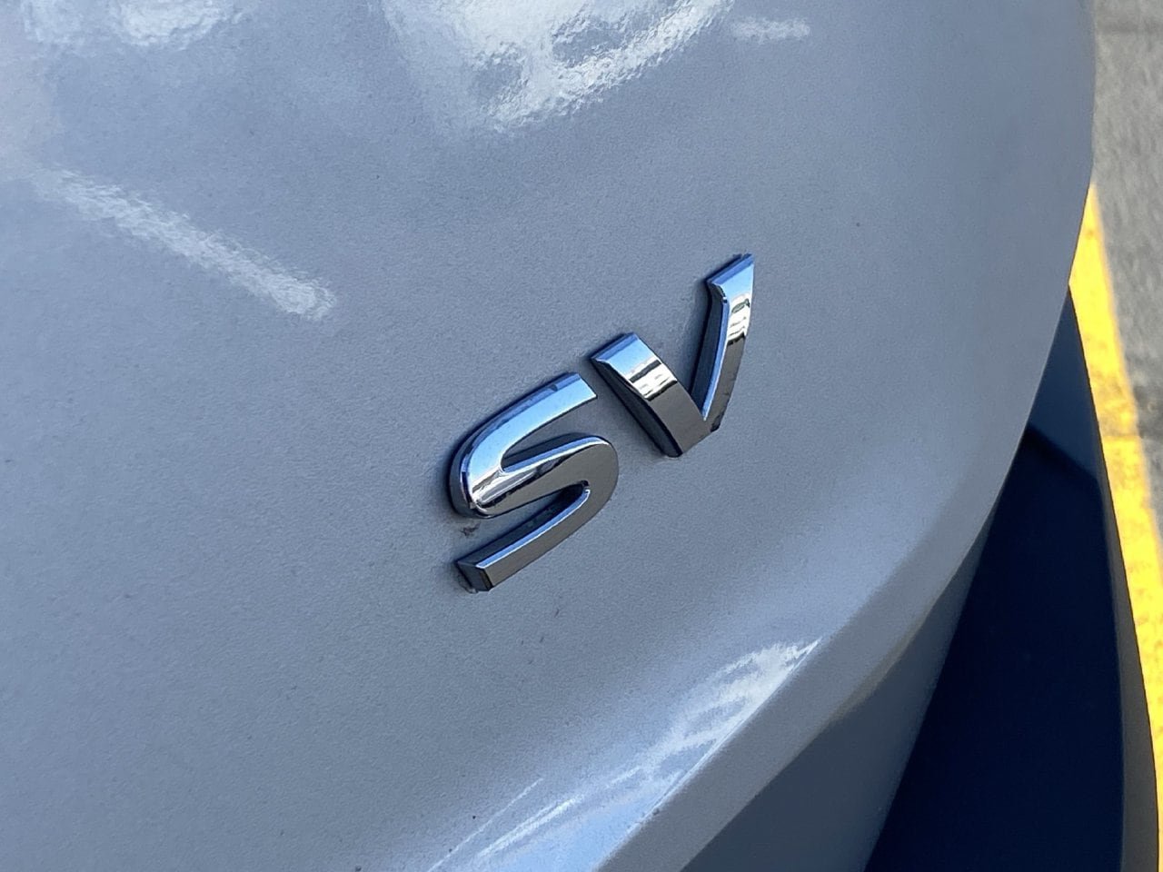 Used 2021 Nissan Rogue SV w/ Premium Package FWD image 5
