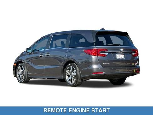 Certified 2024 Honda Odyssey Touring image 9