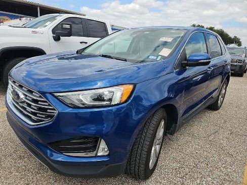 Used 2021 Ford Edge Titanium w/ Cargo Accessory Package FWD image 2