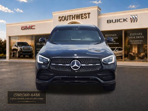 Used 2020 Mercedes-Benz GLC 300 4MATIC Coupe image 6