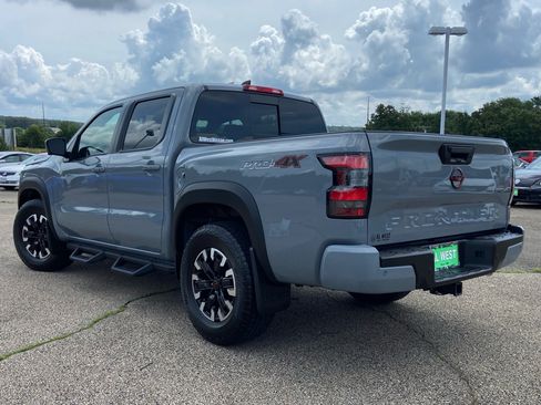 Used 2023 Nissan Frontier PRO-4X w/ Pro Convenience Package AWD/4WD image 5