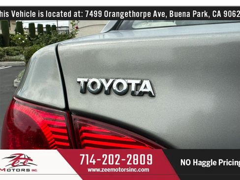 Used 2004 Toyota Corolla S FWD image 48
