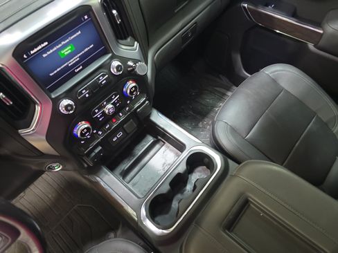 Used 2022 GMC Sierra 1500 SLT w/ SLT Premium Package AWD/4WD image 22