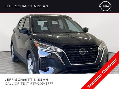 Certified 2025 Nissan Kicks Play S