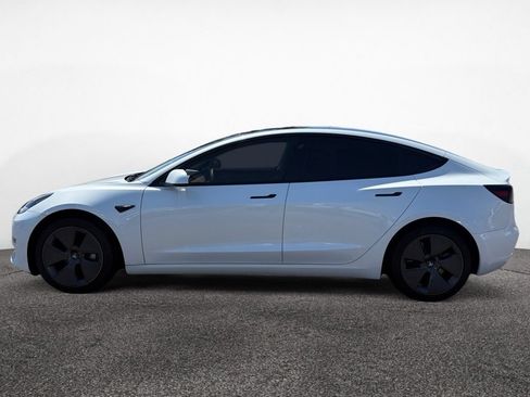 Used 2023 Tesla Model 3 Standard Range RWD image 2