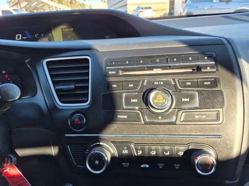 Used 2015 Honda Civic LX image 16