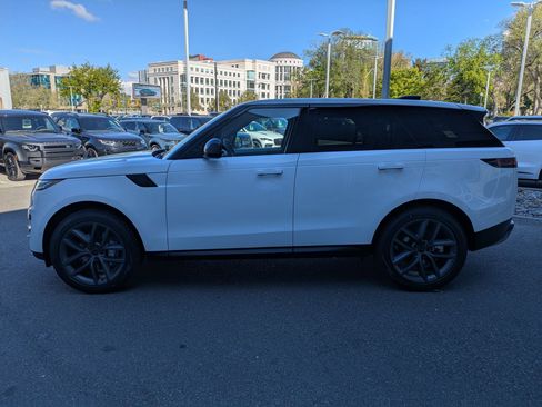 New 2026 Land Rover Range Rover Sport SE AWD/4WD image 8