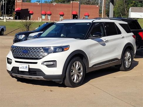 Used 2021 Ford Explorer Limited w/ Equipment Group 301A image 3