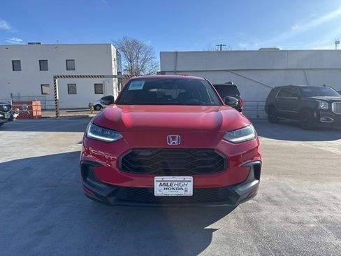 Used 2024 Honda HR-V Sport image 4