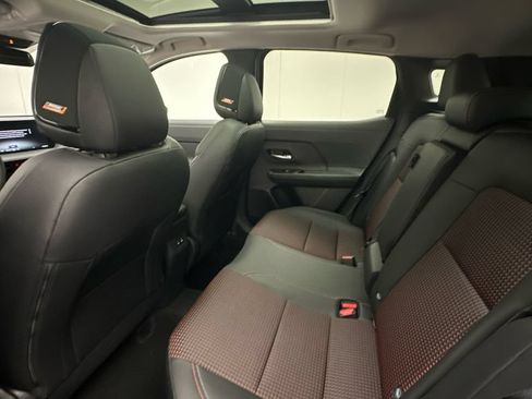 New 2026 Nissan Kicks SR w/ SR Premium Package AWD/4WD image 10
