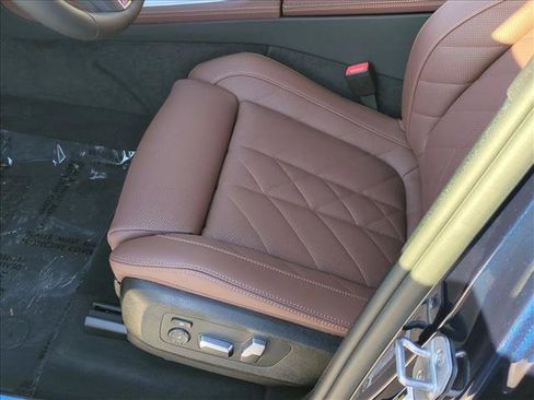 New 2026 BMW X5 xDrive40i w/ Executive Package AWD/4WD image 4