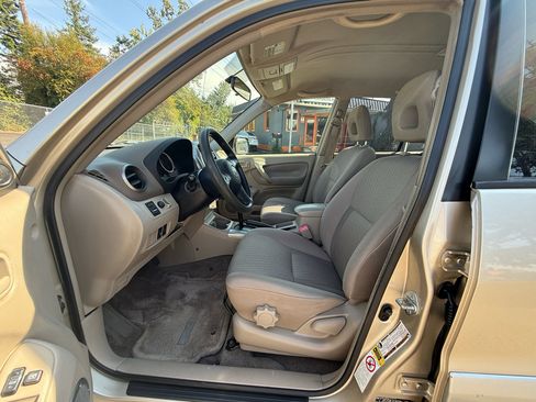 Used 2005 Toyota RAV4 2WD image 9