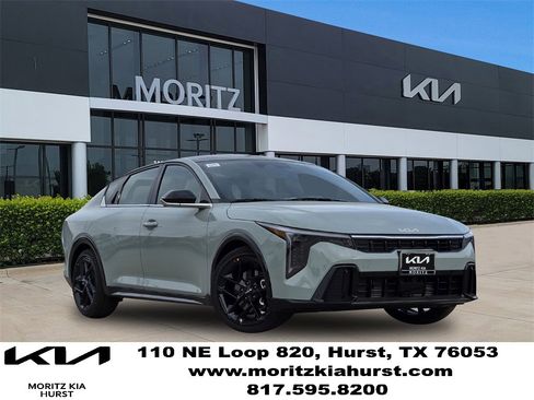 New 2025 Kia K4 GT-Line Turbo image 1