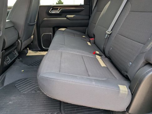 Used 2024 Chevrolet Silverado 2500 LT AWD/4WD image 7