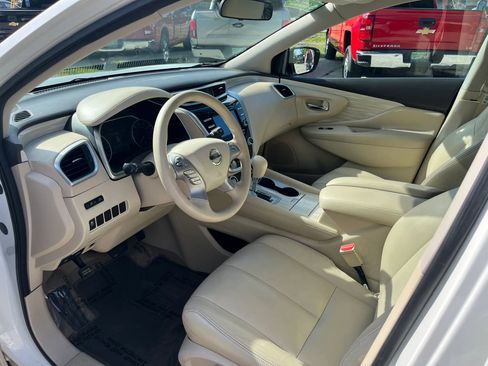 Used 2015 Nissan Murano S w/ Cargo Package w/Cover image 10