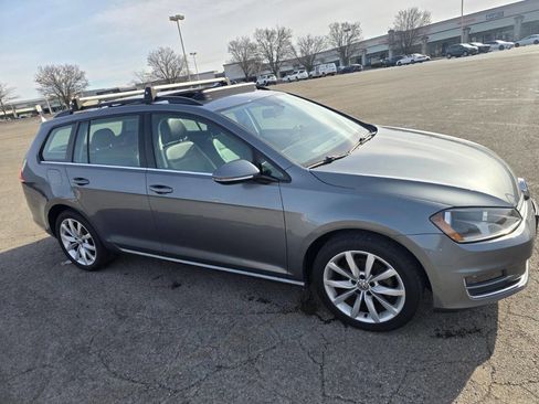 Used 2016 Volkswagen Golf Limited Edition image 65