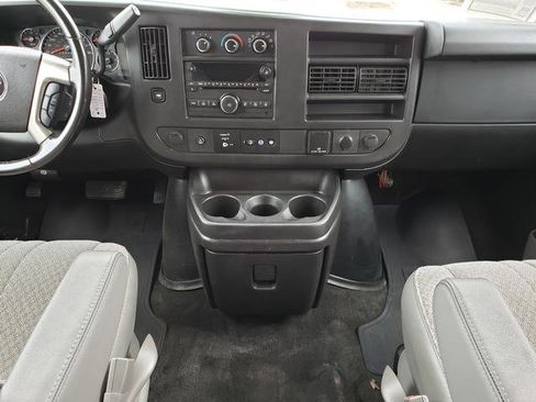 Used 2017 Chevrolet Express 3500 LT w/ LT Preferred Equipment Group image 14
