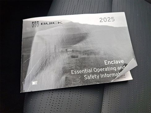 Used 2025 Buick Enclave Sport Touring image 25