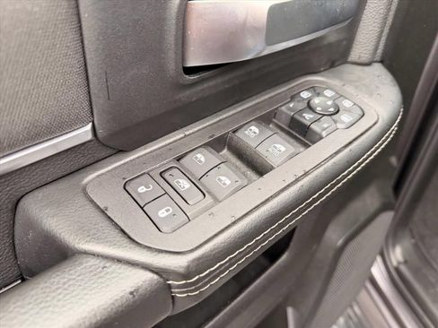 Used 2025 RAM 2500 Big Horn AWD/4WD image 14