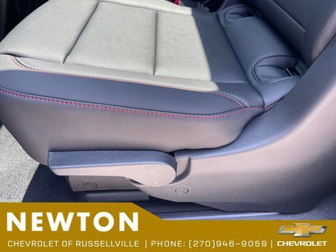 New 2026 Chevrolet Traverse Z71 w/ Driver Confidence Package AWD/4WD image 35