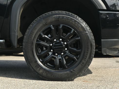 Used 2021 GMC Sierra 2500 Denali w/ Denali Black Diamond Edition image 23