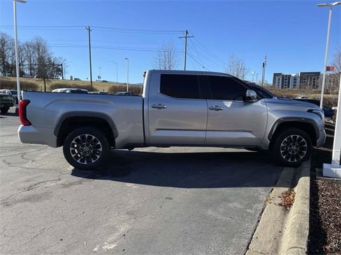 Used 2024 Toyota Tundra Limited image 5
