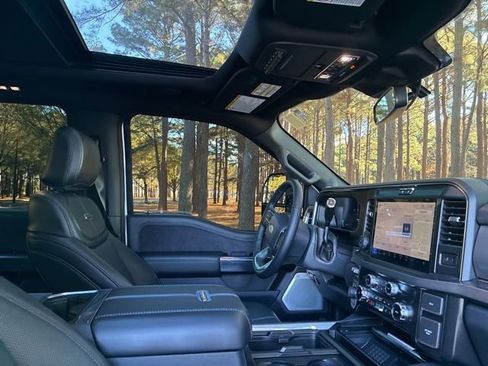 Used 2025 Ford F350 Platinum w/ FX4 Off-Road Package image 24
