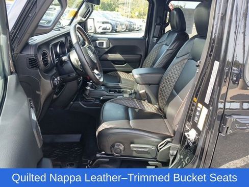 Used 2022 Jeep Gladiator Overland image 9