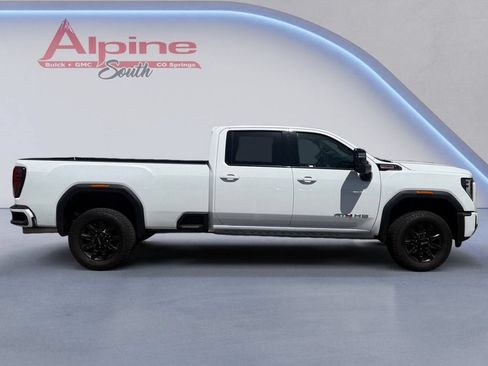 Certified 2025 GMC Sierra 2500 AT4 w/ AT4 Premium Plus Package AWD/4WD image 6