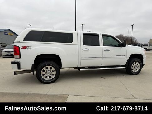 Used 2014 GMC Sierra 3500 Denali w/ Snow Plow Prep Package image 13