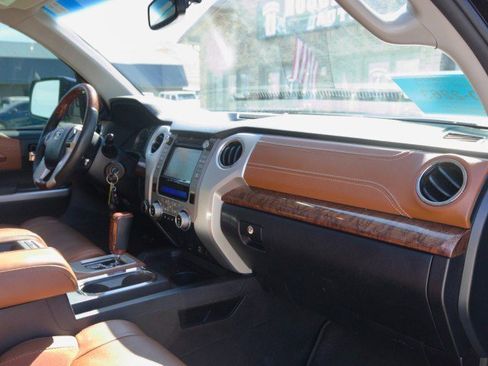 Used 2017 Toyota Tundra 1794 Edition image 33