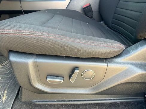 Used 2018 Ford F150 XLT w/ Equipment Group 302A Luxury AWD/4WD image 7