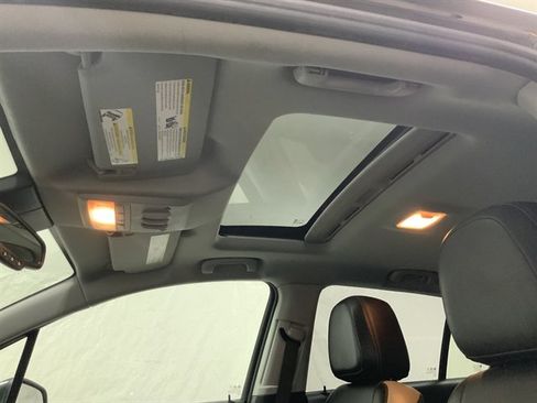 Used 2019 Chevrolet Trax Premier w/ Midnight Edition image 14