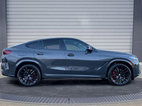 New 2026 BMW X6 M60i image 3