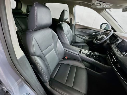 Used 2023 Nissan Rogue SL image 31