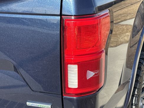 Used 2018 Ford F150 Lariat w/ Equipment Group 502A Luxury image 11