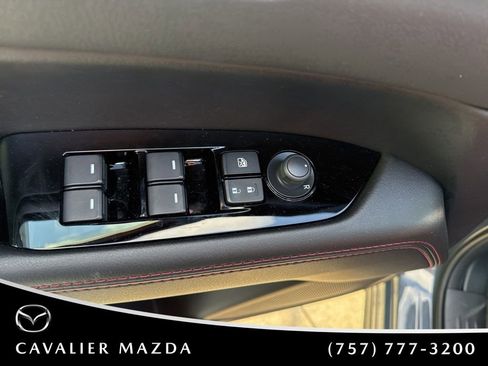 Used 2025 MAZDA CX-5 Carbon Edition image 8