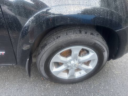 Used 2010 Toyota RAV4 Sport AWD/4WD image 11