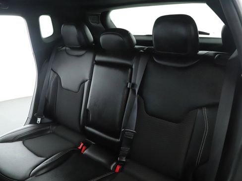 Used 2024 Jeep Compass Latitude w/ Sun and Sound Group image 7