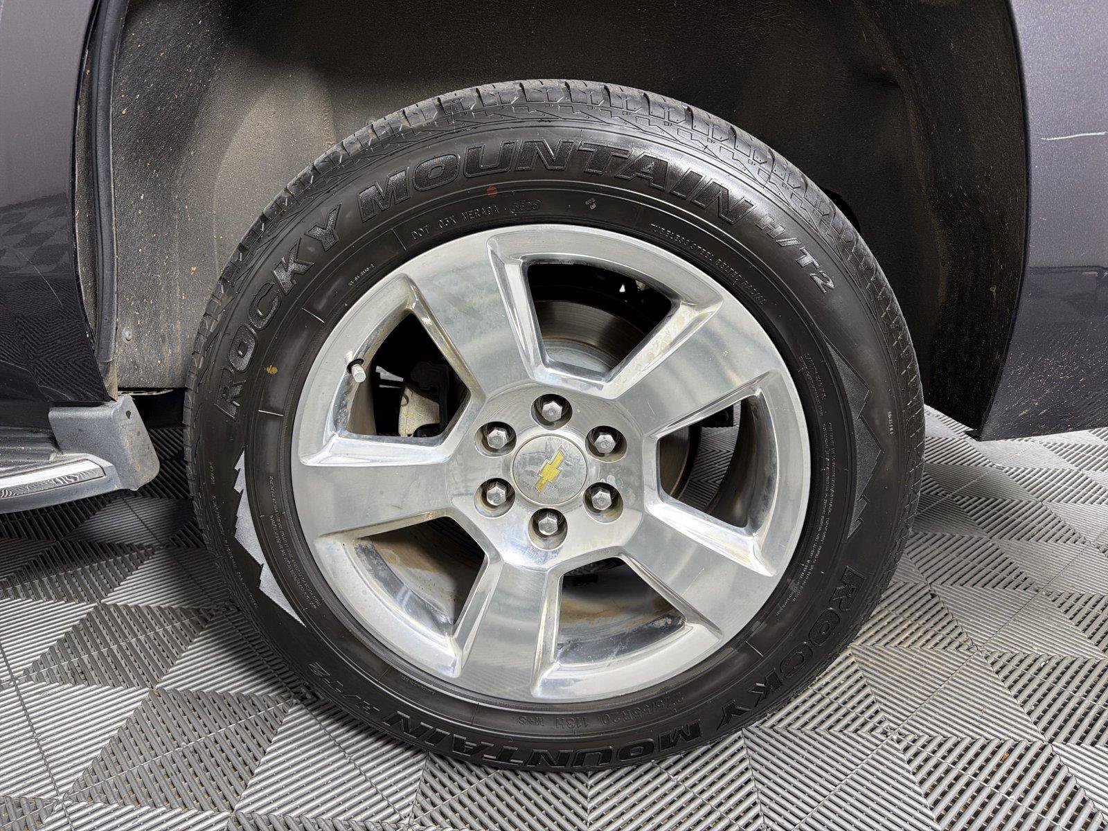 Used 2015 Chevrolet Tahoe LTZ RWD image 18