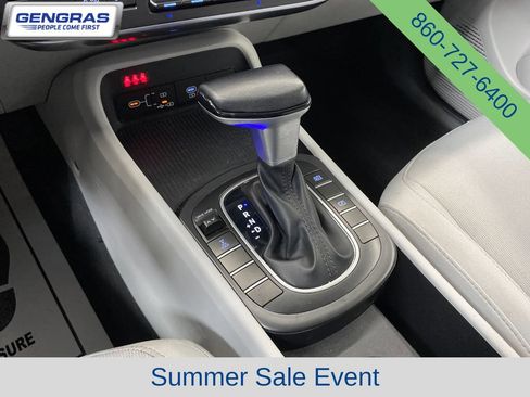 Used 2025 Hyundai Kona SEL AWD/4WD image 15